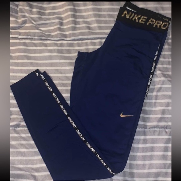 Under Armour & Nike Leggings - Picture 4 of 6